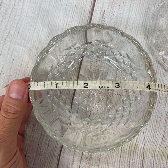 Beveled glass candy dish w/removable lid - Picture 5 of 7